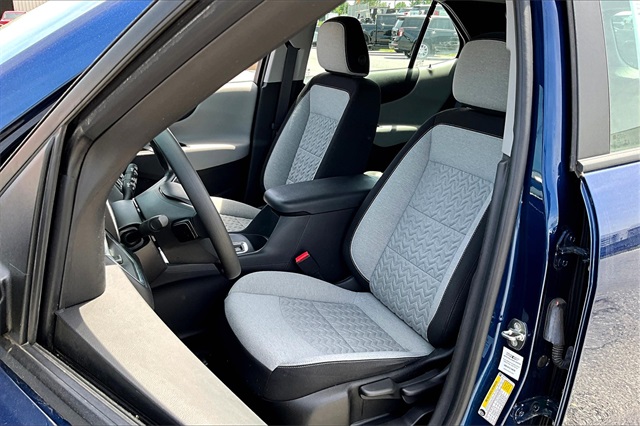 2022 Chevrolet Equinox LS - Photo 10