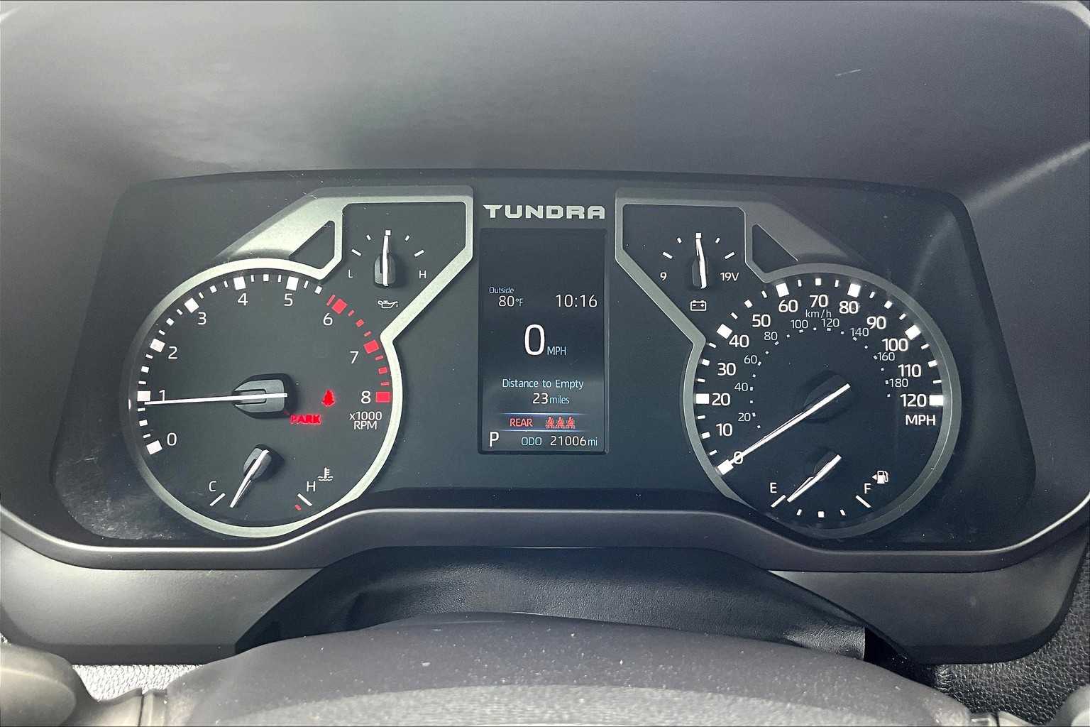 2024 Toyota Tundra SR5 - Photo 25