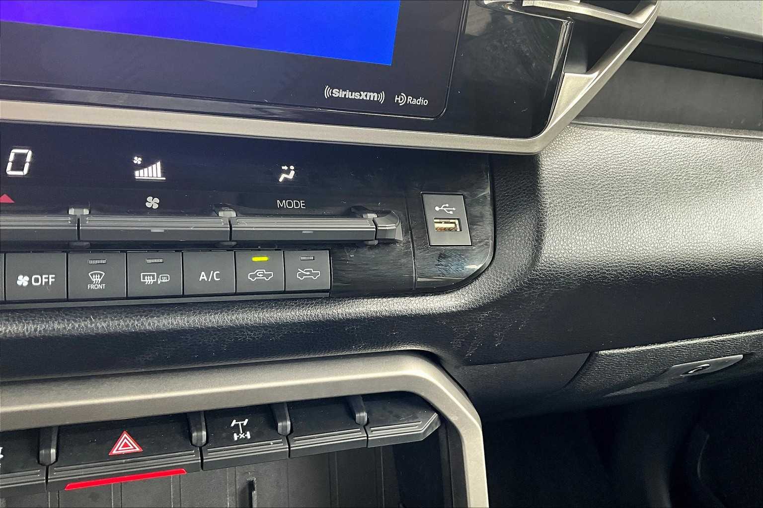 2024 Toyota Tundra SR5 - Photo 27