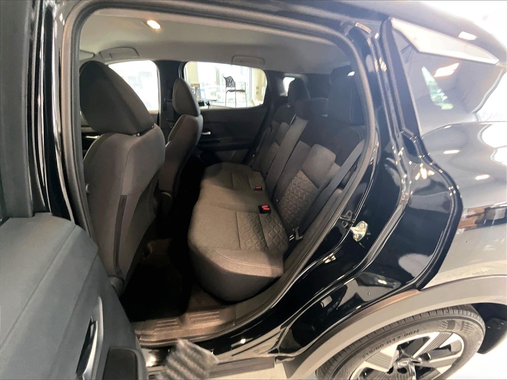 2025 Nissan Kicks SV - Photo 15