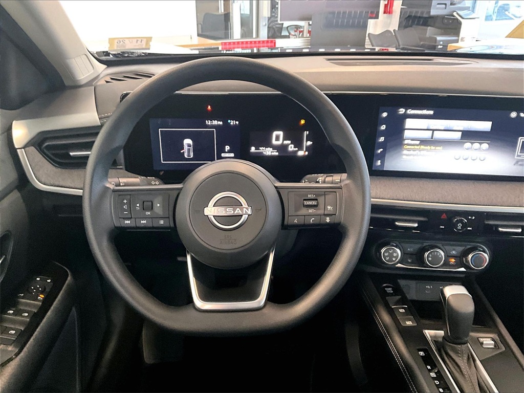 2025 Nissan Kicks SV - Photo 17