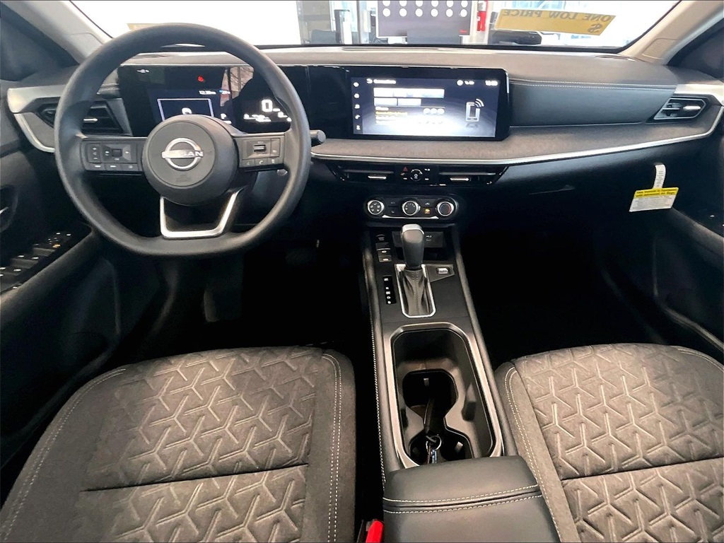 2025 Nissan Kicks SV - Photo 21