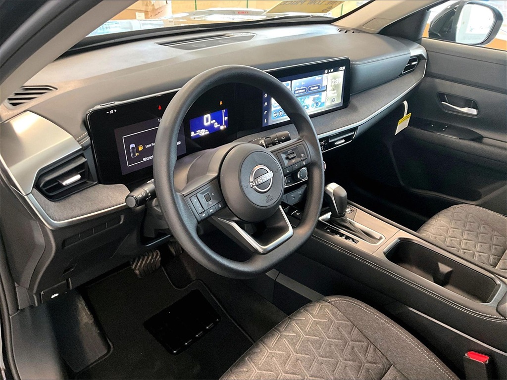 2025 Nissan Kicks SV - Photo 8