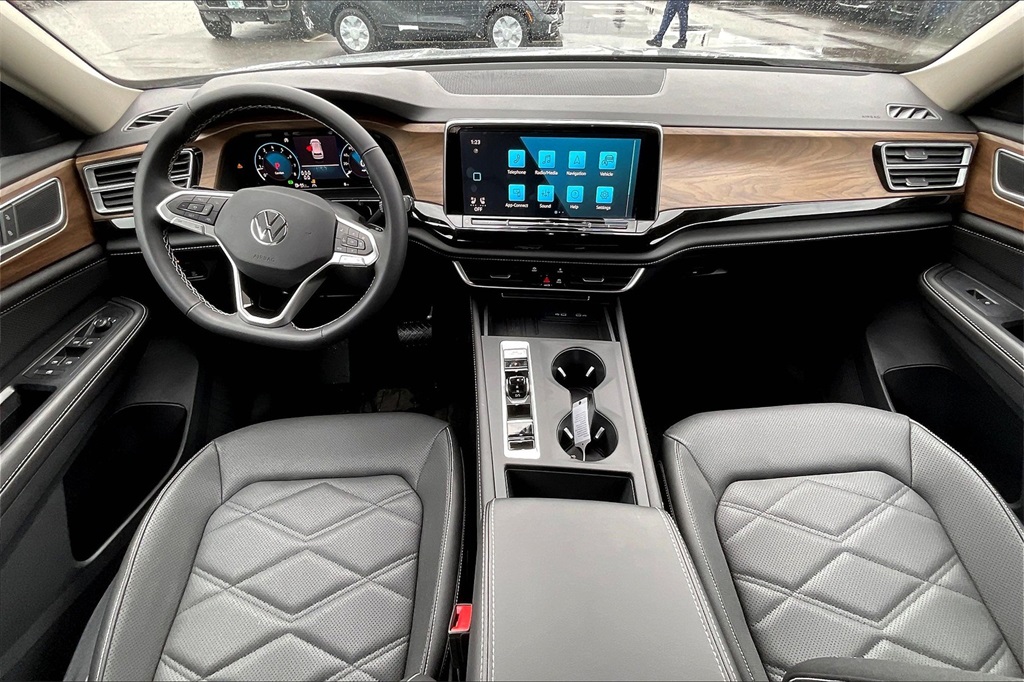 2025 Volkswagen Atlas 2.0T SE - Photo 12