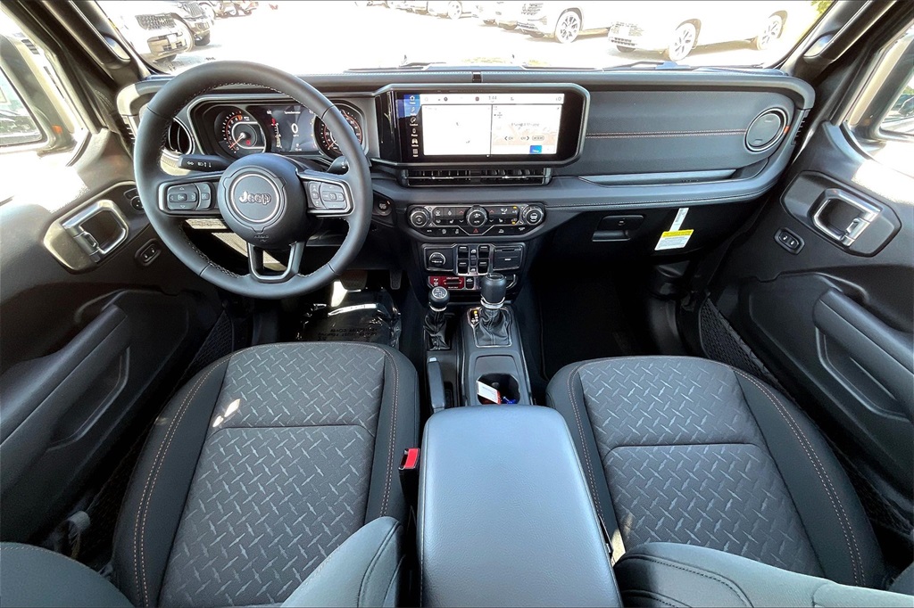 2025 Jeep Gladiator Mojave - Photo 12