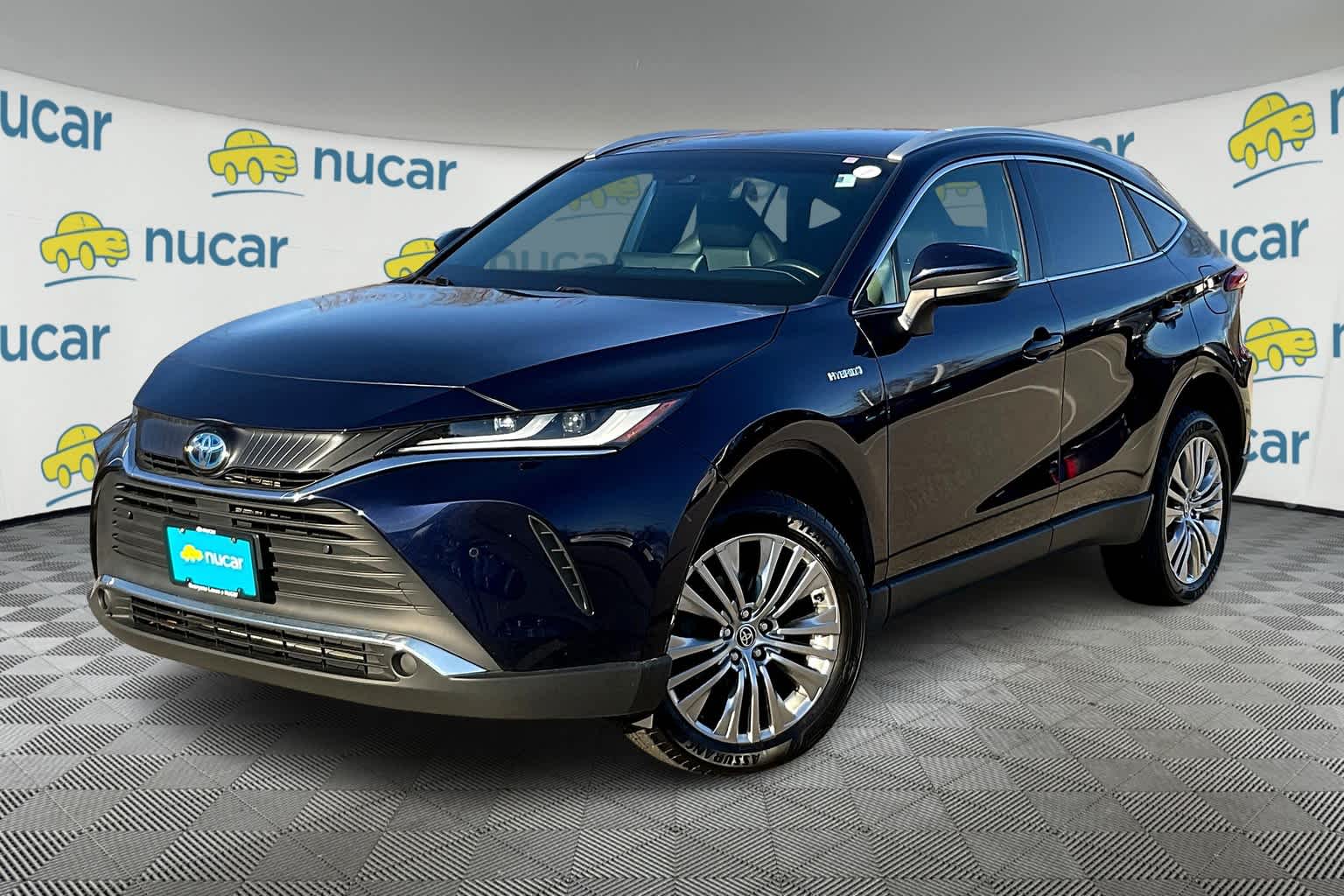 2021 Toyota Venza XLE - Photo 3