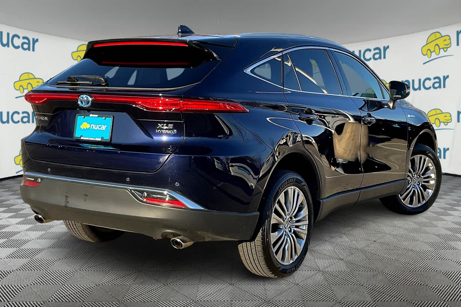 2021 Toyota Venza XLE - Photo 6