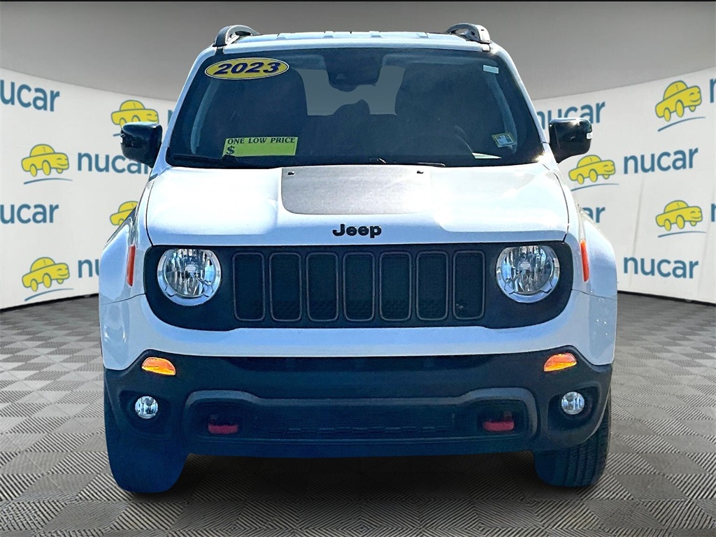 2023 Jeep Renegade Trailhawk - Photo 2