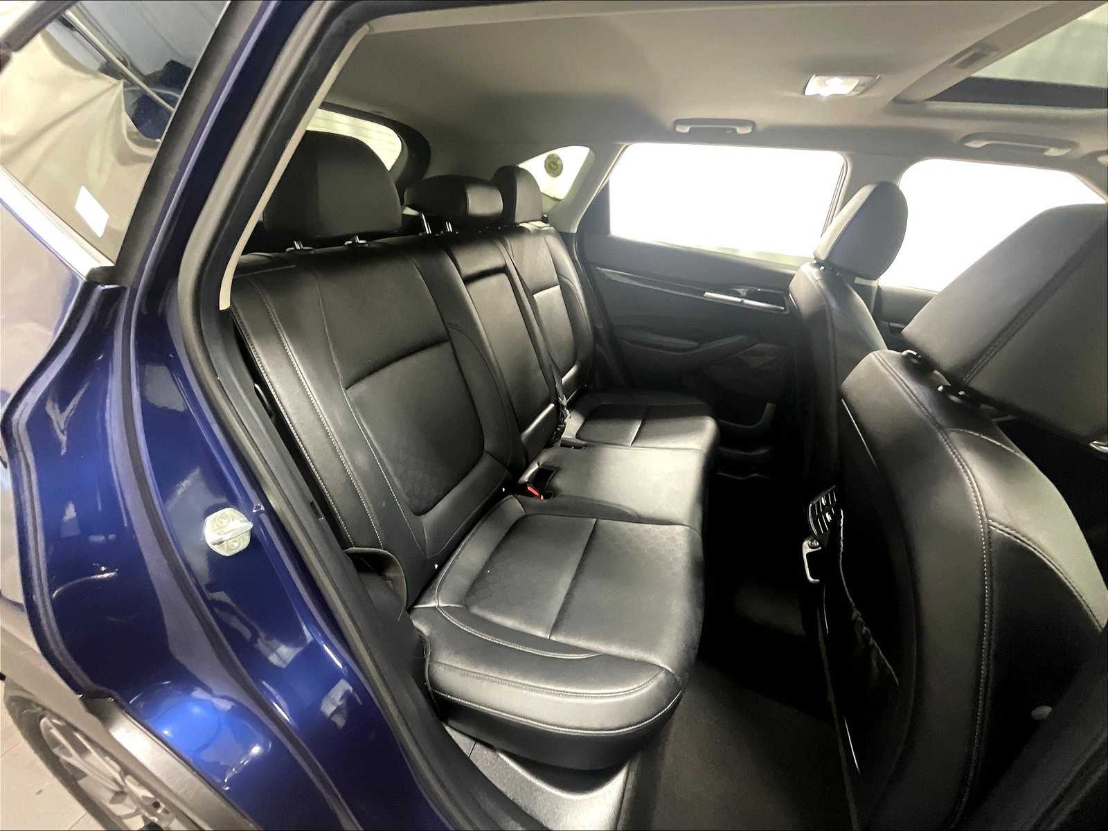 2022 Kia Seltos EX - Photo 16