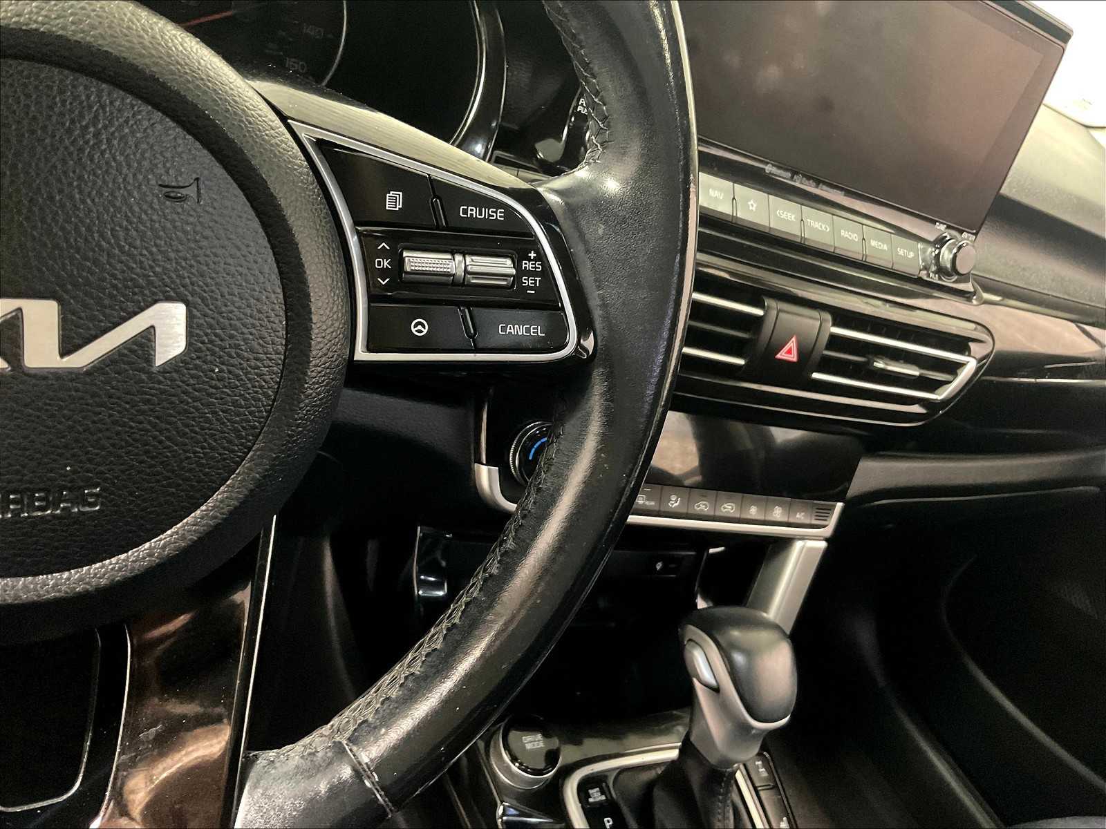 2022 Kia Seltos EX - Photo 25