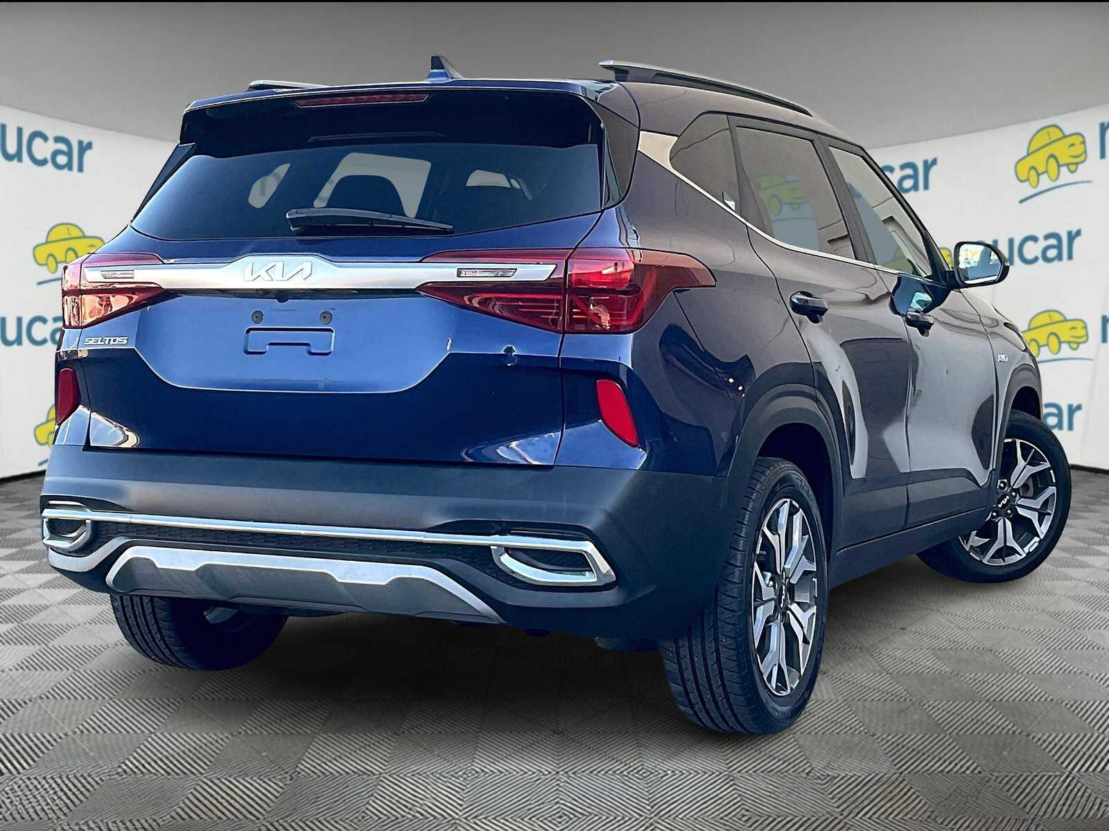 2022 Kia Seltos EX - Photo 6