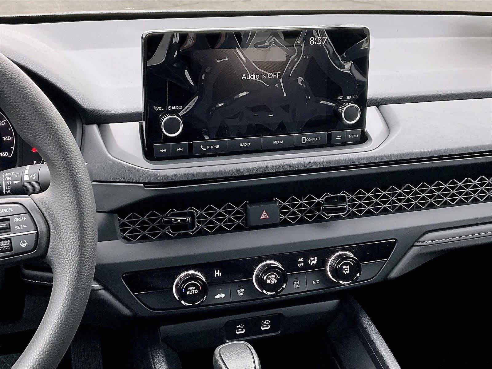 2025 Honda Accord LX - Photo 13