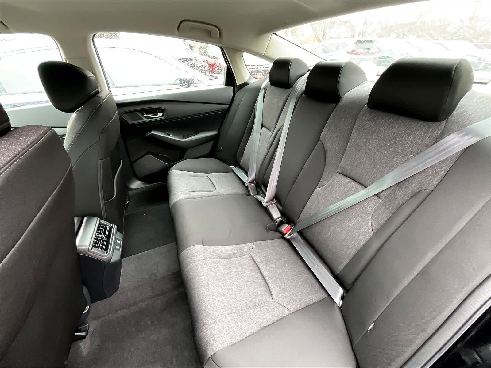 2025 Honda Accord LX - Photo 15