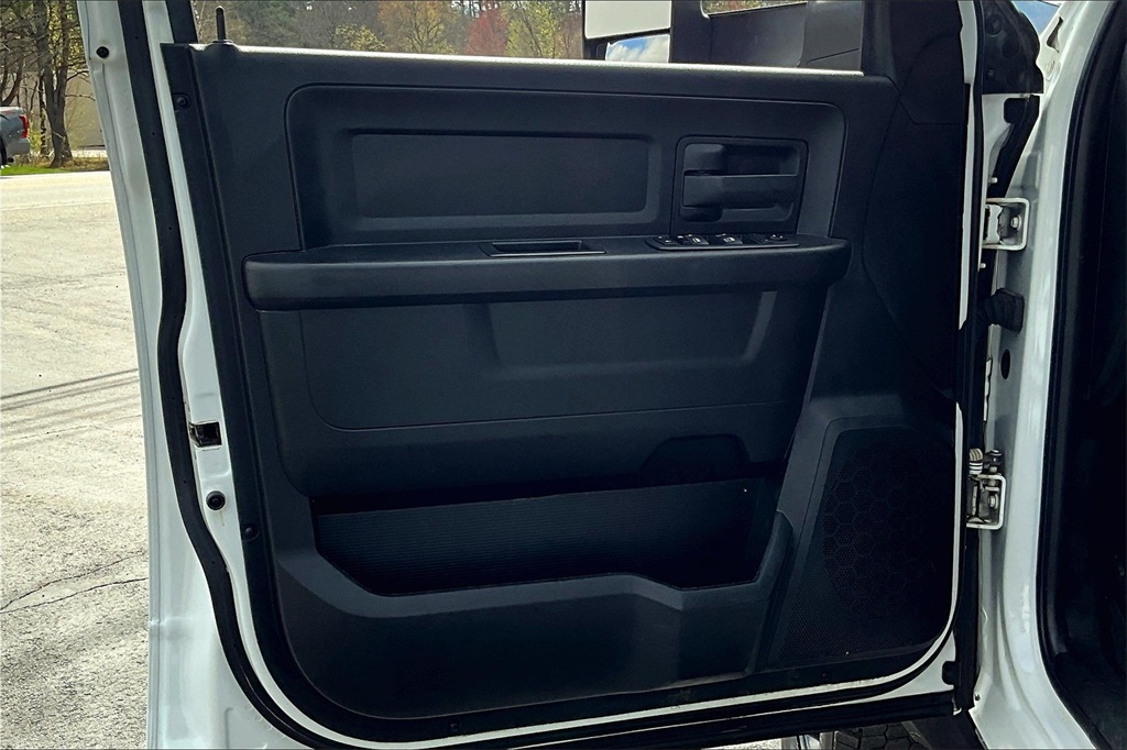 2020 Ram 5500HD Tradesman - Photo 8