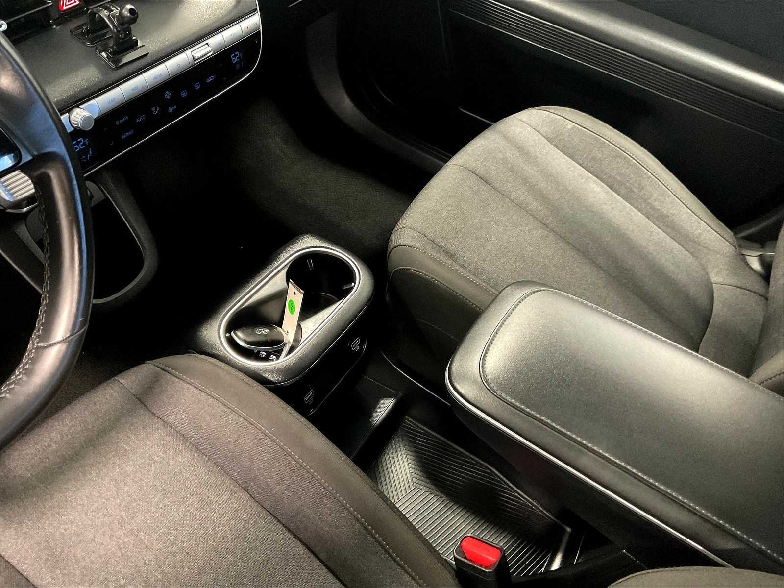 2022 Hyundai IONIQ 5 SE - Photo 20