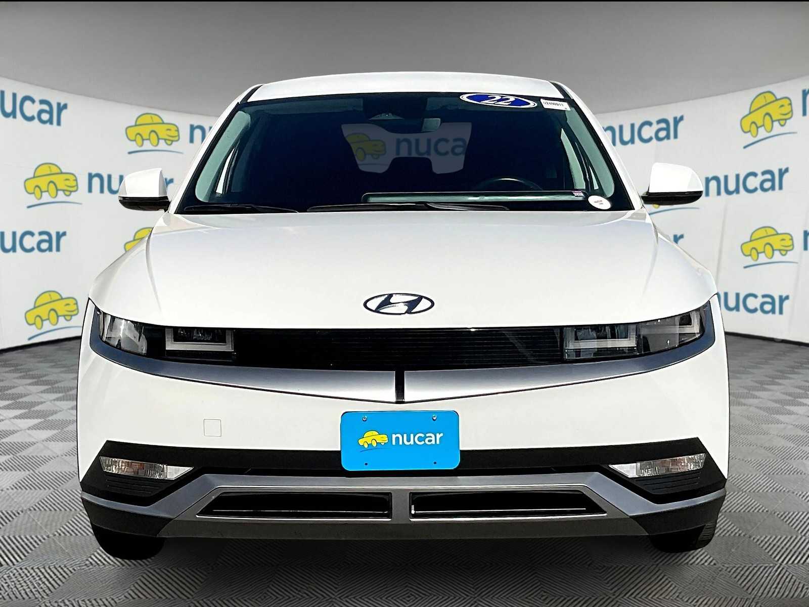 2022 Hyundai IONIQ 5 SE - Photo 2