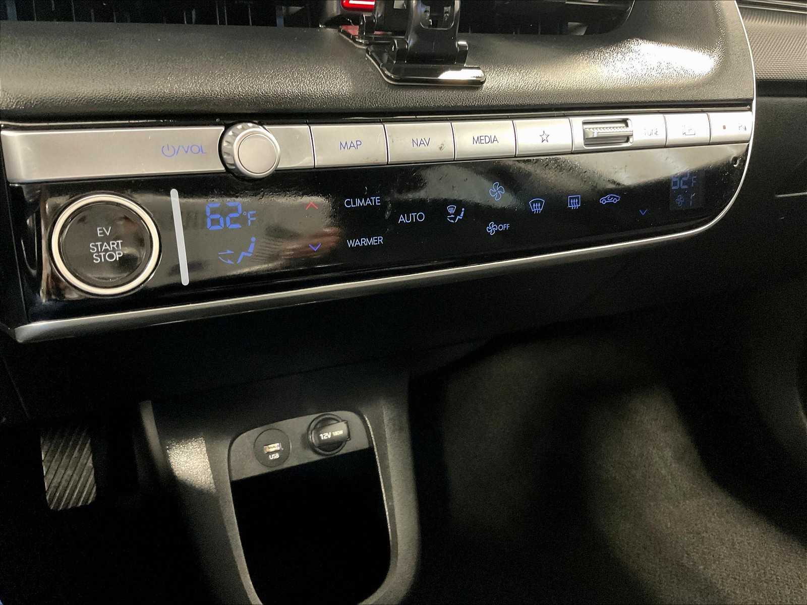 2022 Hyundai IONIQ 5 SE - Photo 25