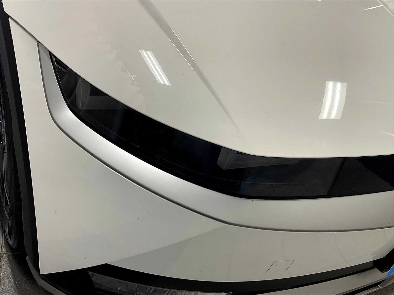 2022 Hyundai IONIQ 5 SE - Photo 32