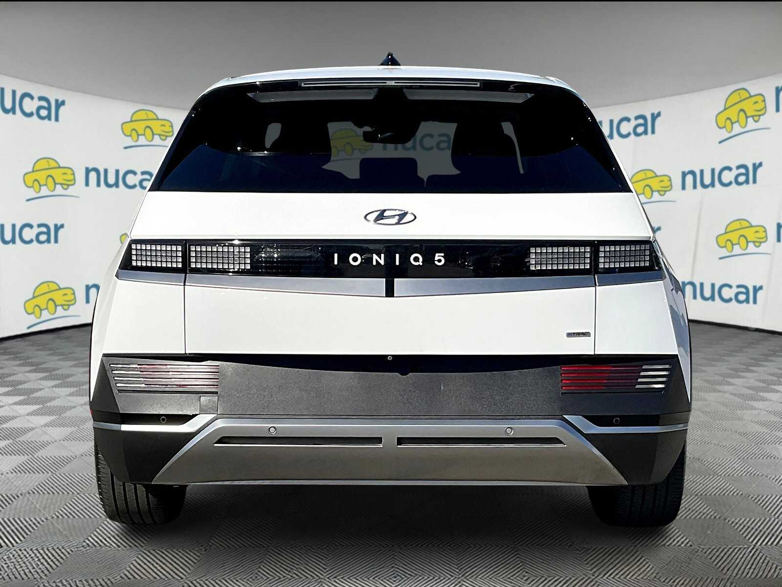 2022 Hyundai IONIQ 5 SE - Photo 5