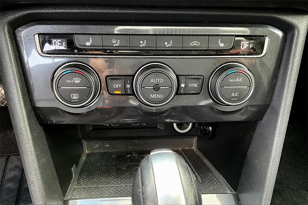 2021 Volkswagen Tiguan 2.0T SE - Photo 26