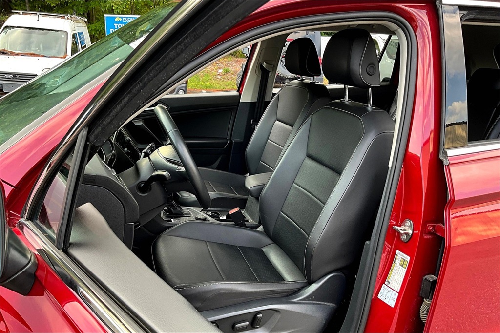 2021 Volkswagen Tiguan 2.0T SE - Photo 10