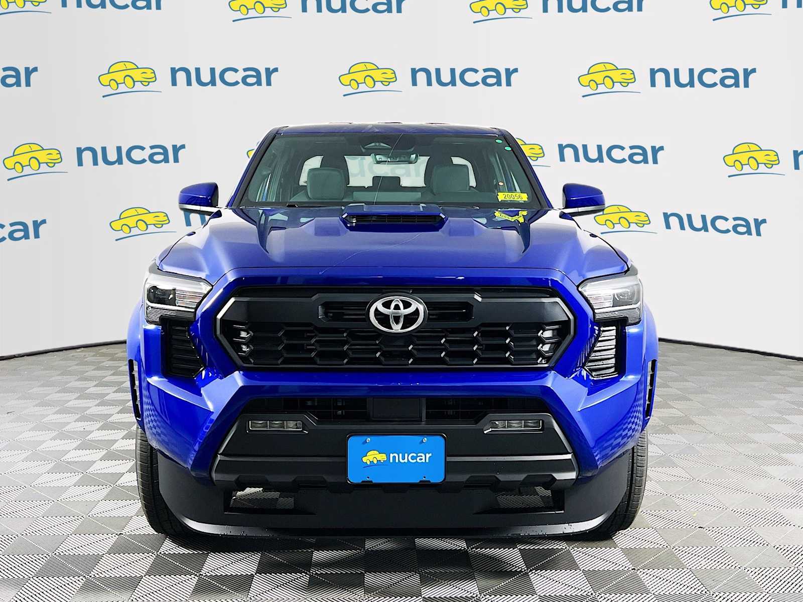 2025 Toyota Tacoma TRD Sport - Photo 2