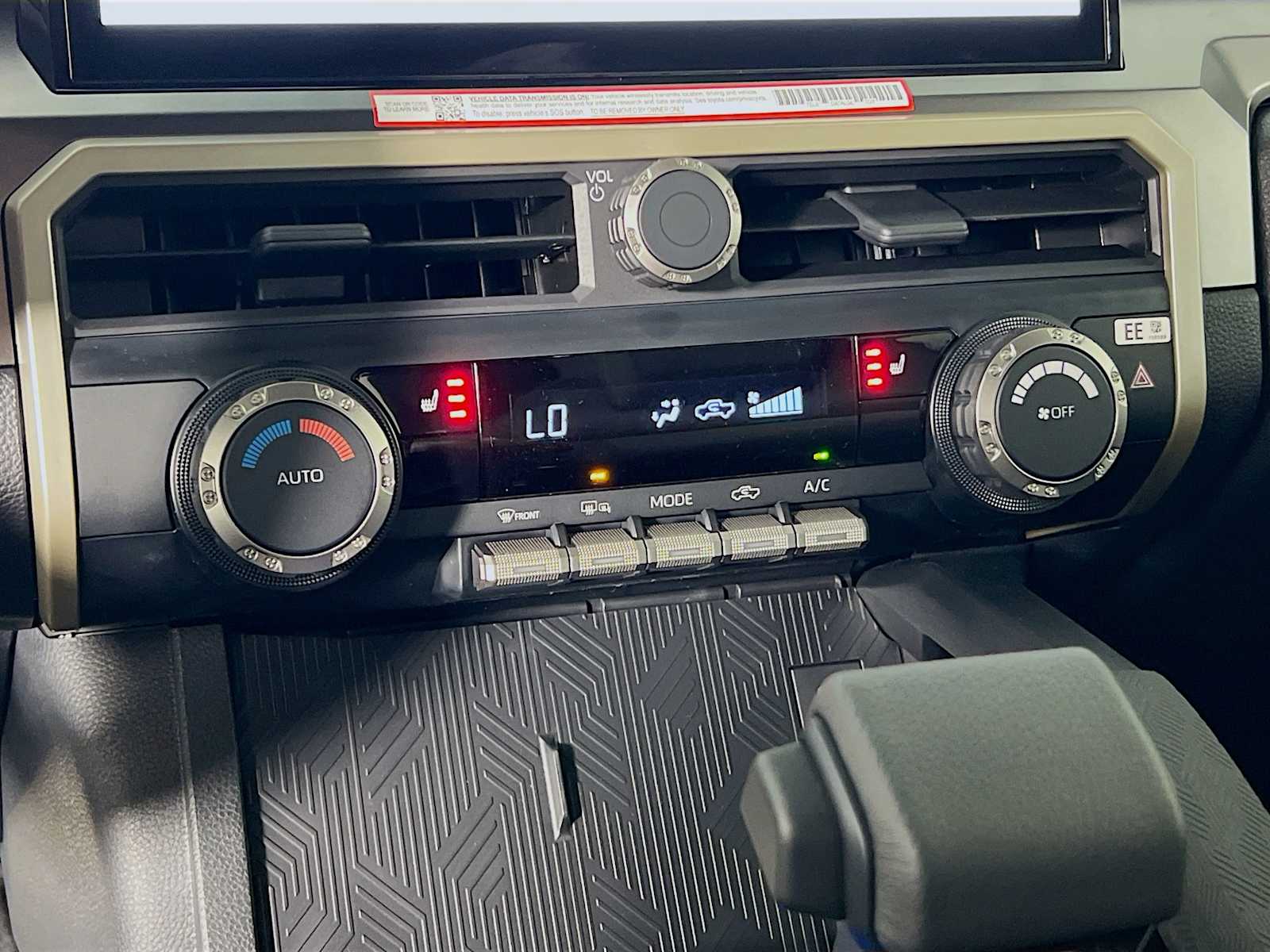 2025 Toyota Tacoma TRD Sport - Photo 10