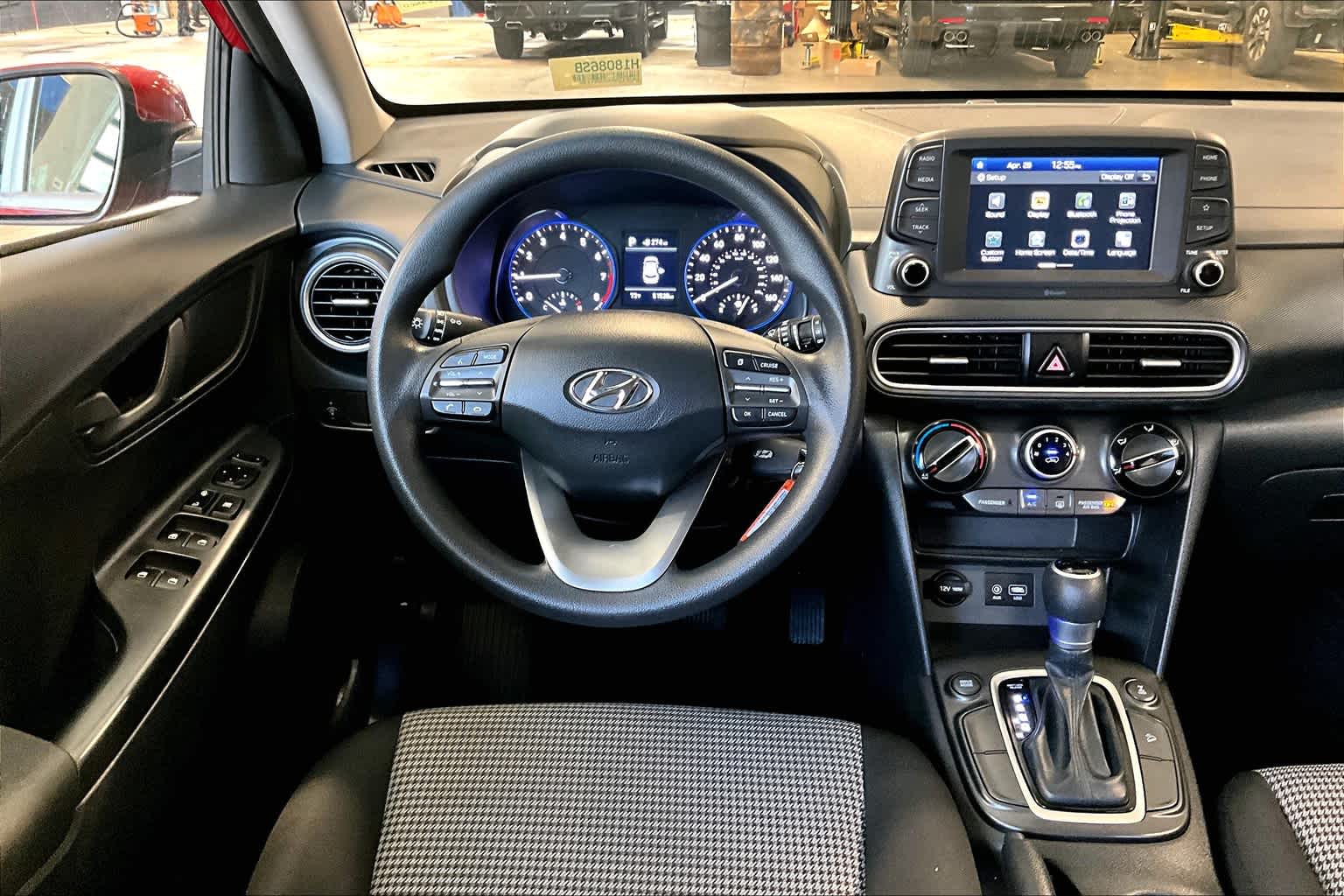 2018 Hyundai Kona SE - Photo 18