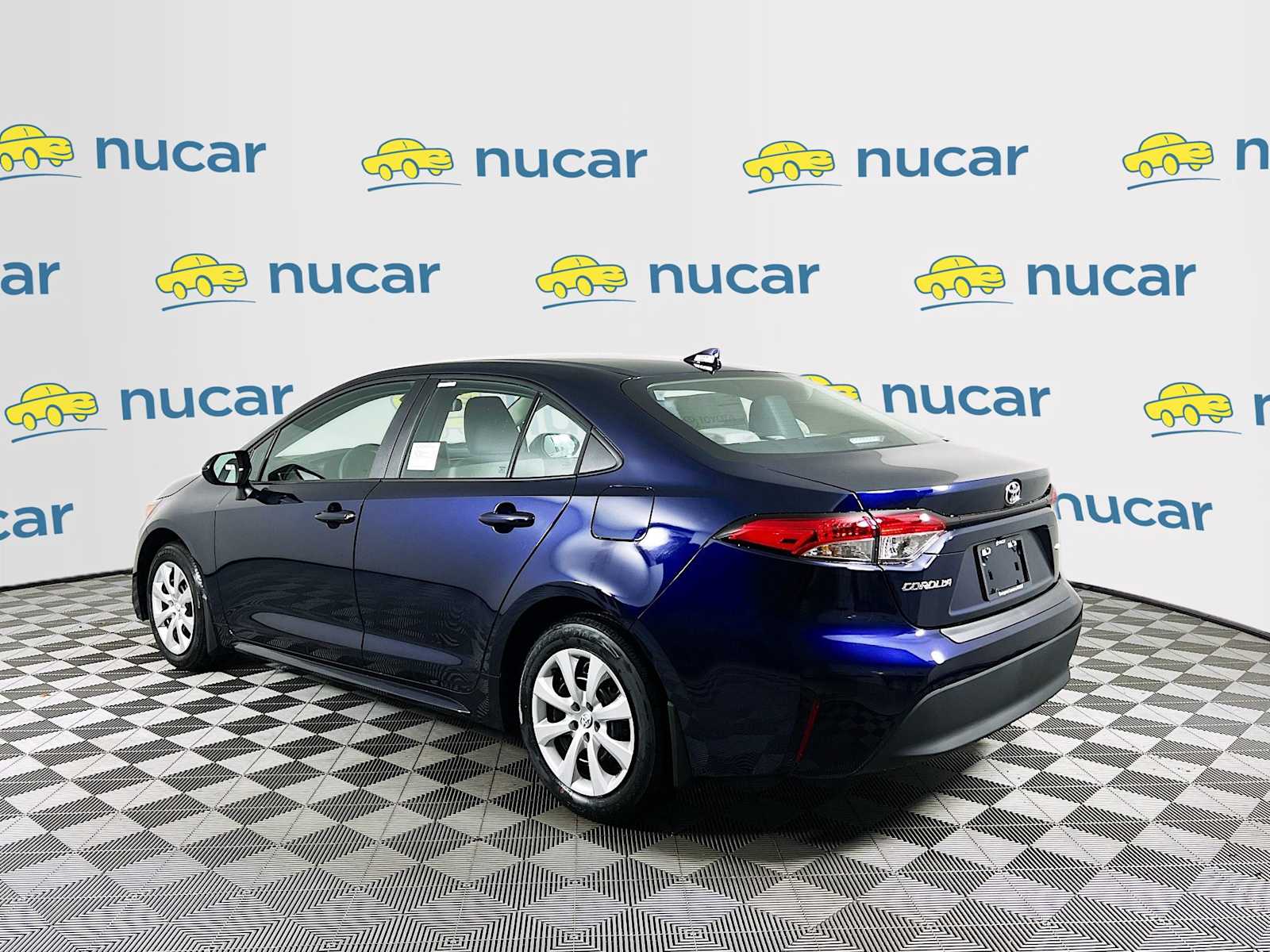 2026 Toyota Corolla LE - Photo 4