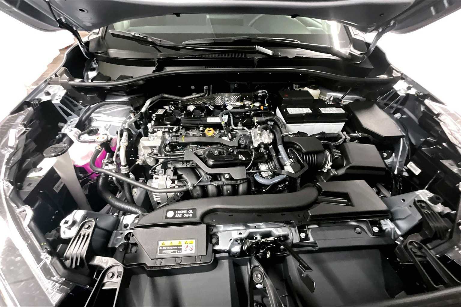 2025 Toyota Corolla Cross LE - Photo 16