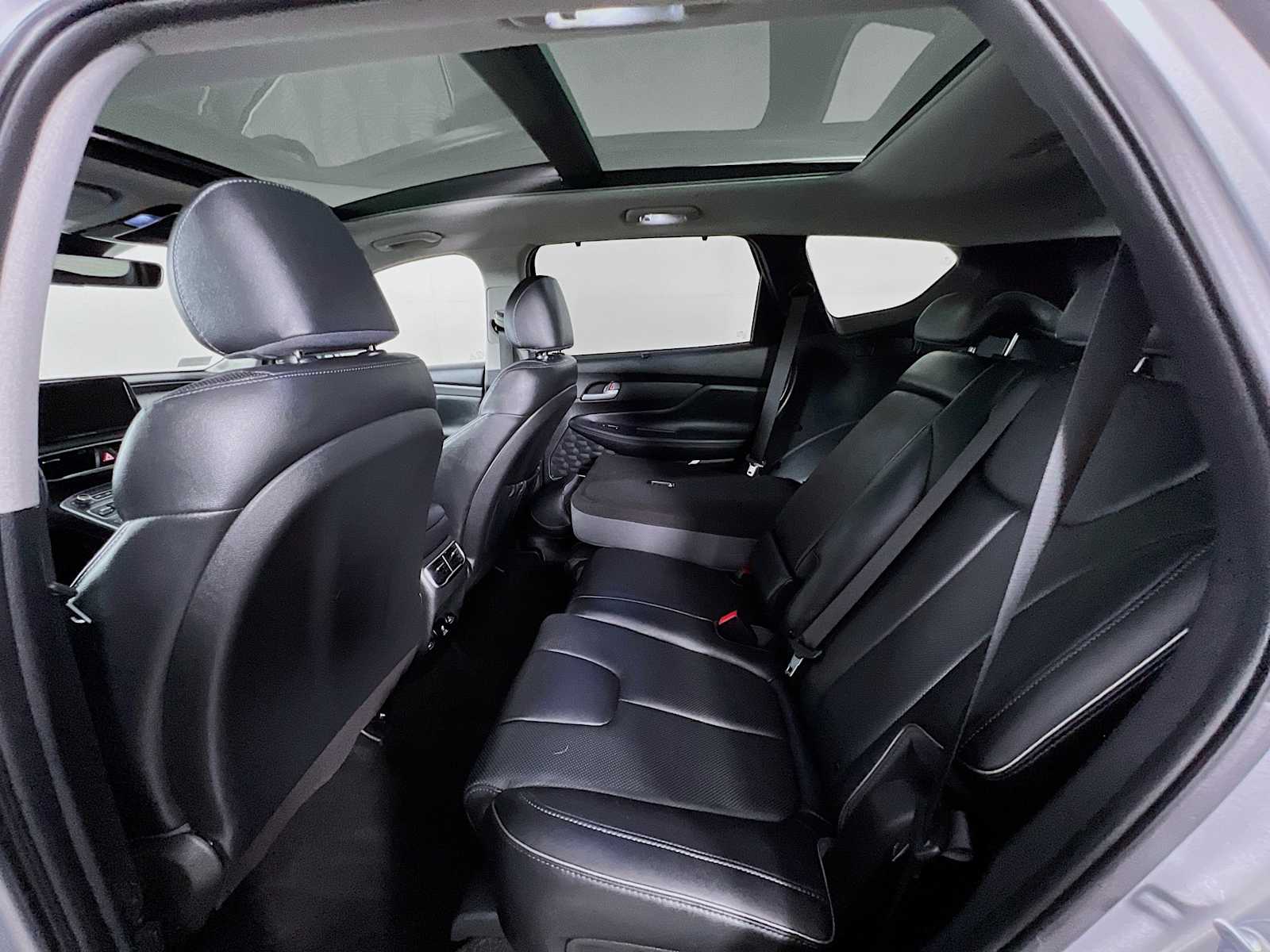 2022 Hyundai Santa Fe Limited - Photo 26