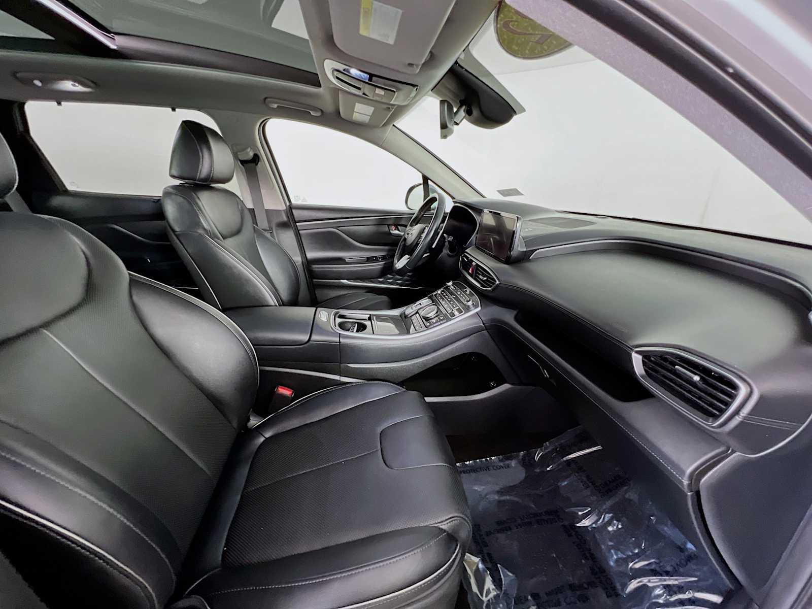 2022 Hyundai Santa Fe Limited - Photo 29