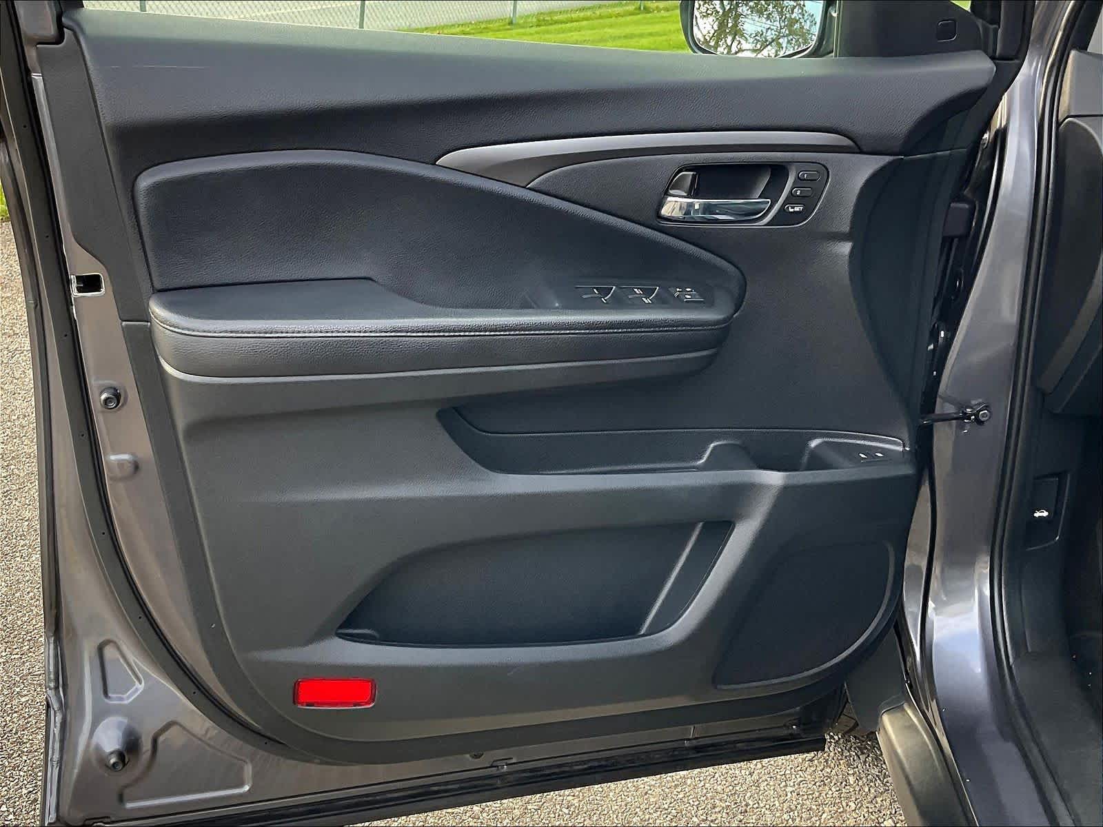 2022 Honda Pilot Special Edition - Photo 9