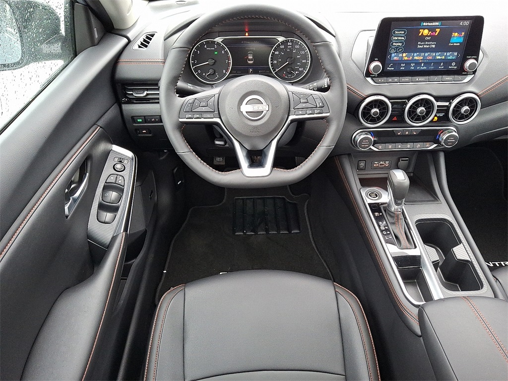 2025 Nissan Sentra SR - Photo 7
