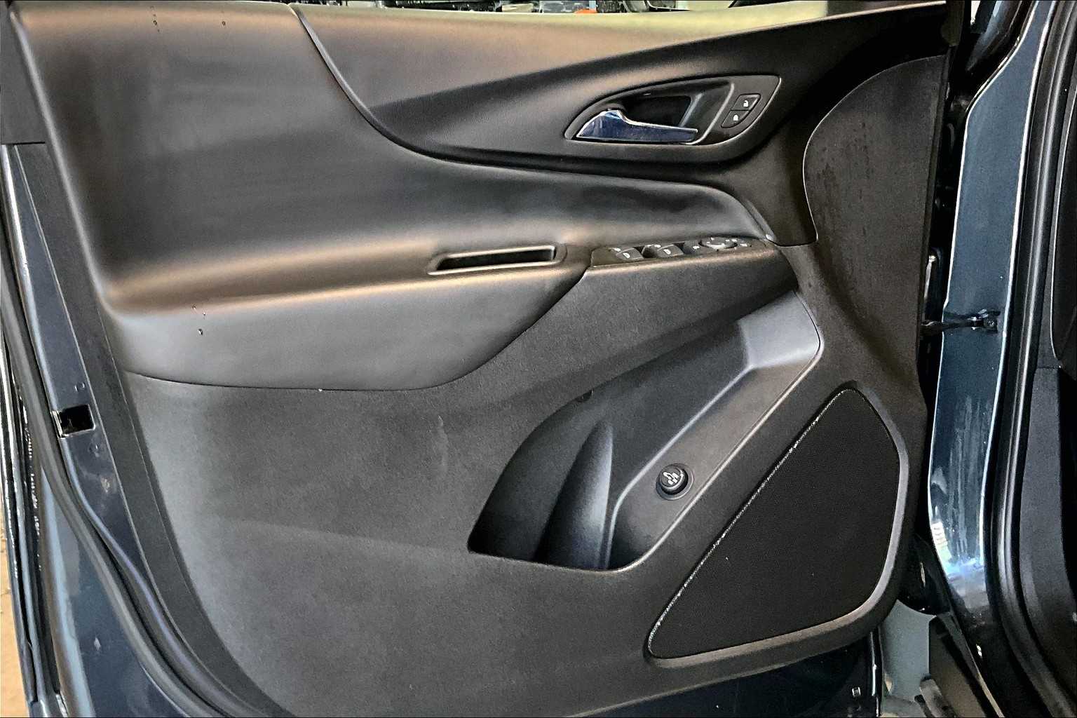 2022 Chevrolet Equinox LT - Photo 9