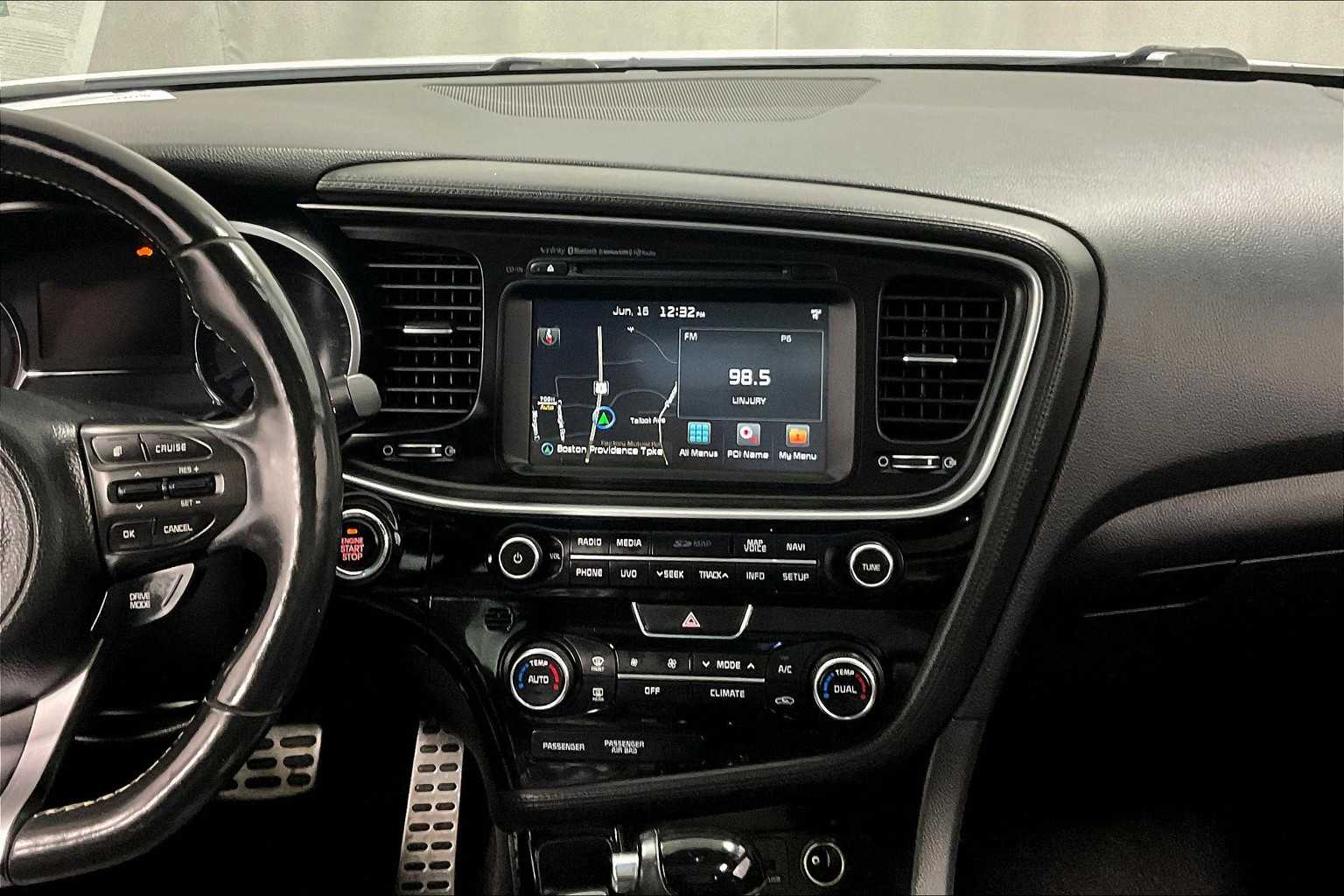 2015 Kia Optima SXL Turbo - Photo 18