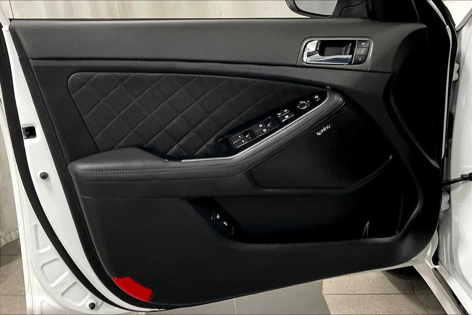 2015 Kia Optima SXL Turbo - Photo 9