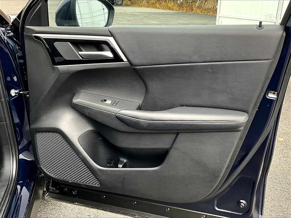 2024 Mitsubishi Outlander SE - Photo 12