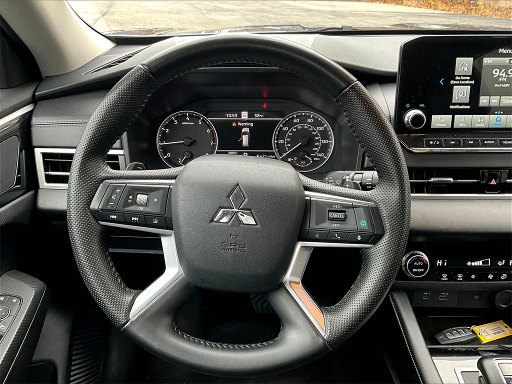 2024 Mitsubishi Outlander SE - Photo 18