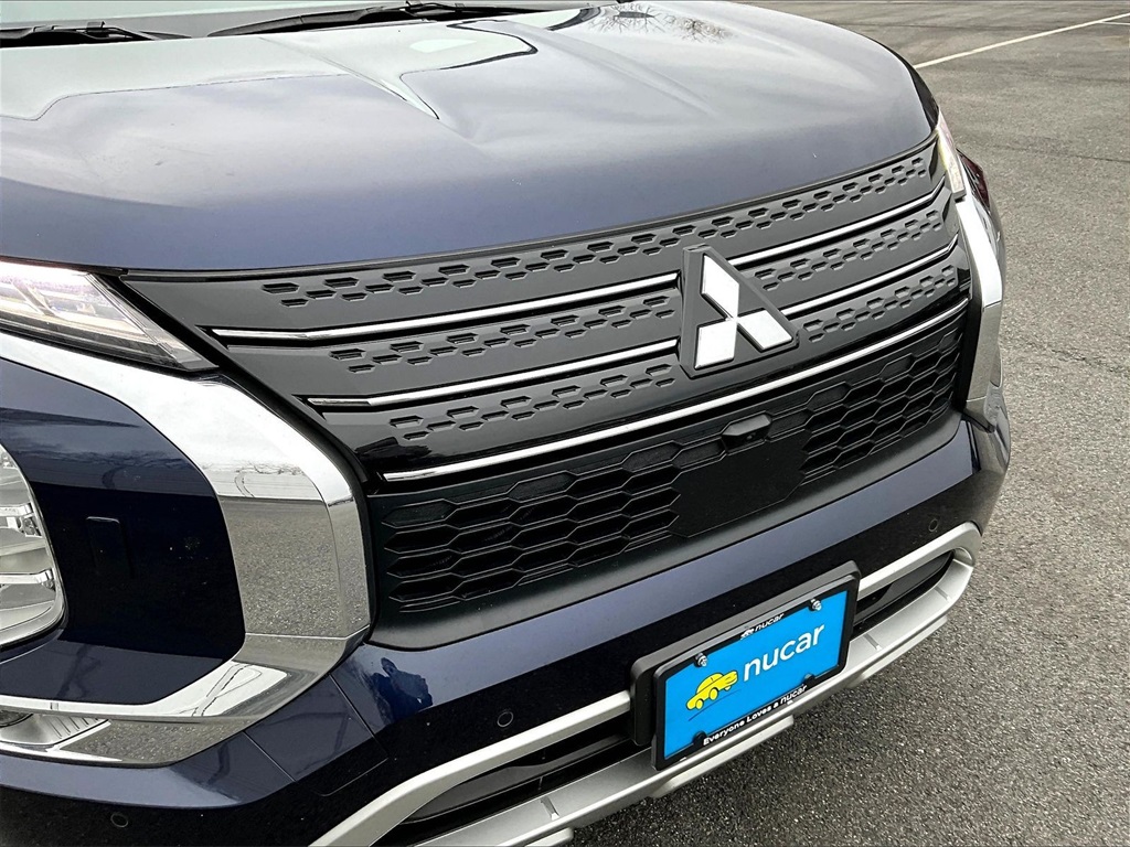 2024 Mitsubishi Outlander SE - Photo 31