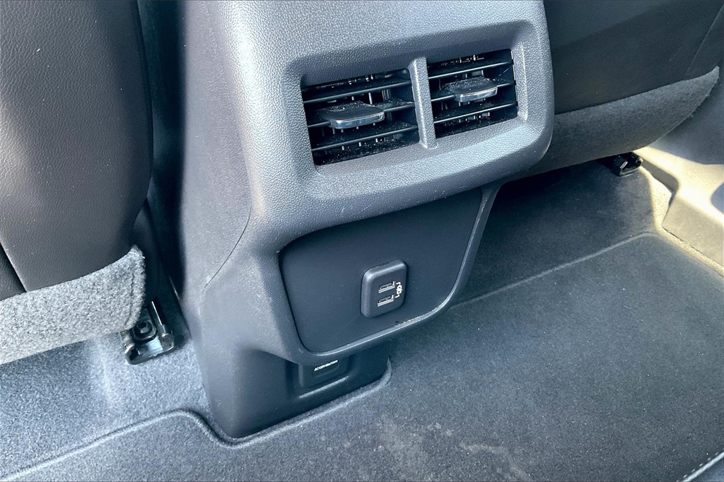 2021 Chevrolet Equinox Premier - Photo 25
