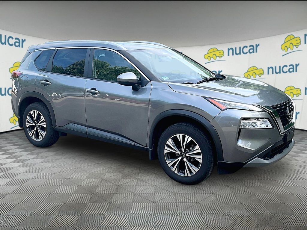 2022 Nissan Rogue SV