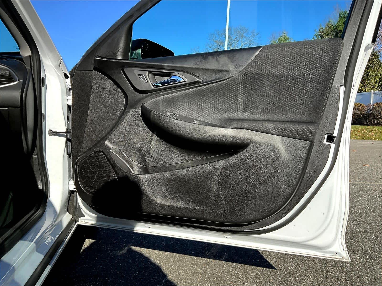 2024 Chevrolet Malibu LT - Photo 12