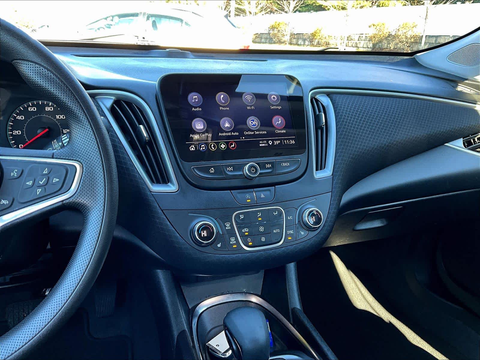 2024 Chevrolet Malibu LT - Photo 18