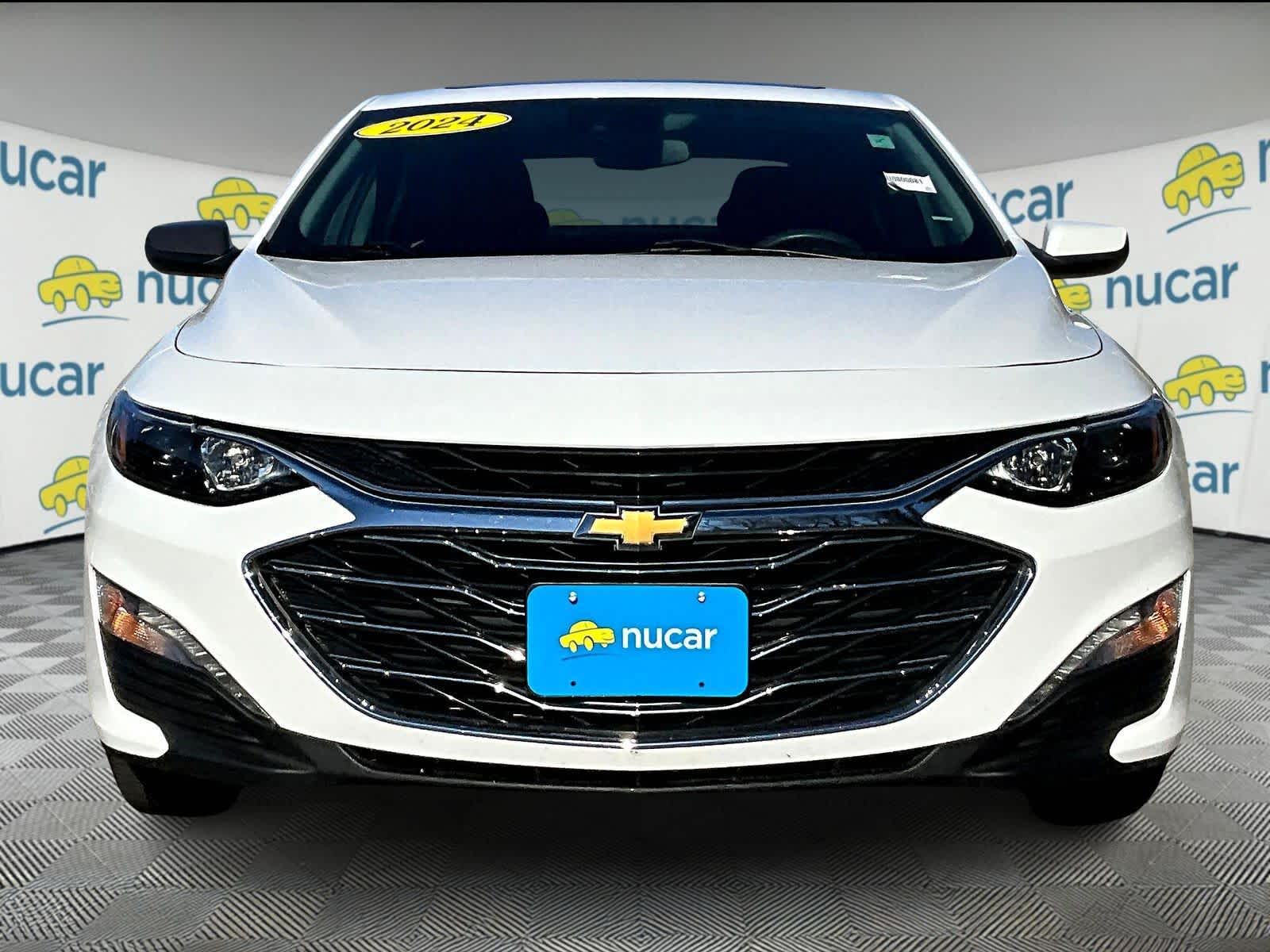 2024 Chevrolet Malibu LT - Photo 2