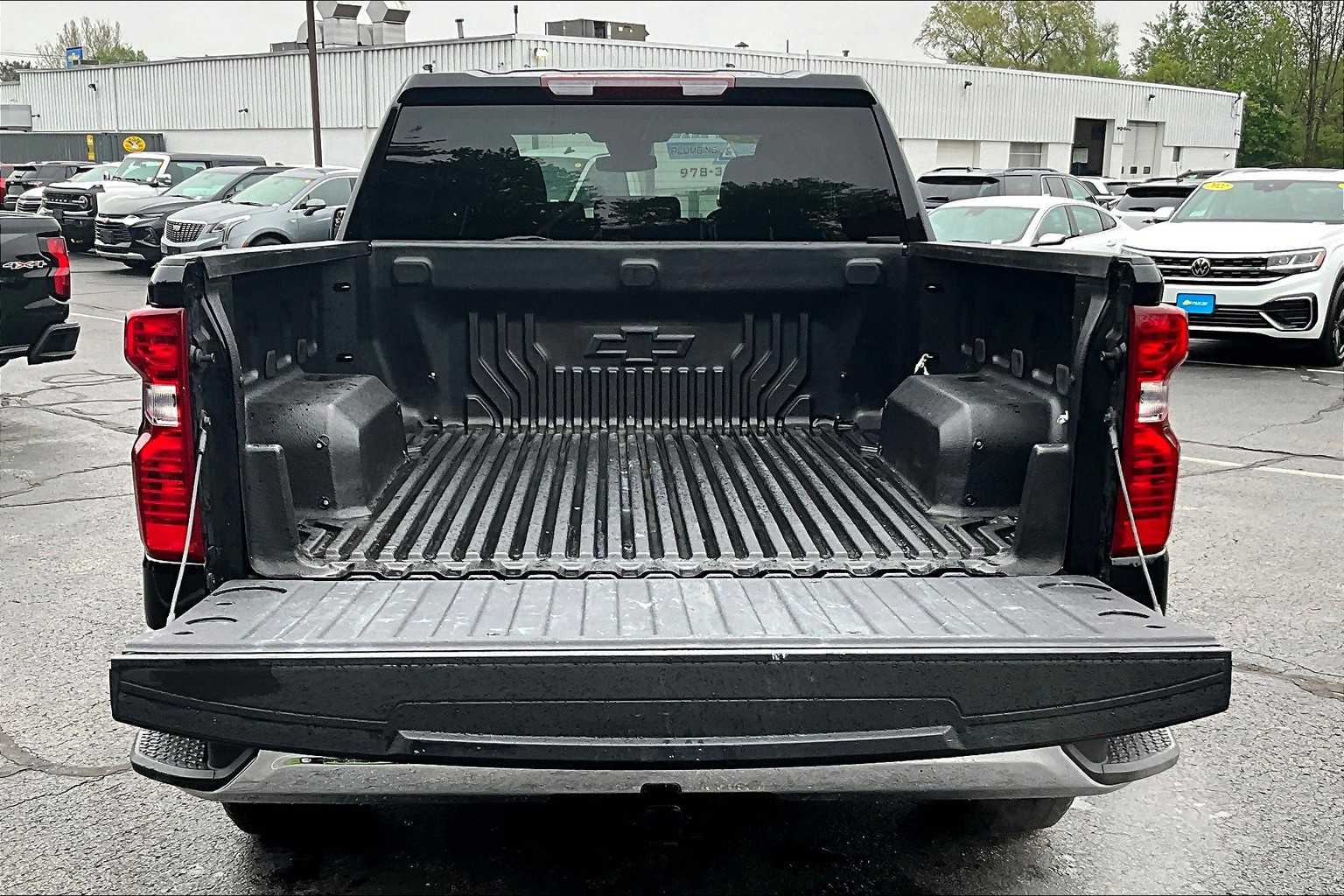 2022 Chevrolet Silverado 1500 LT - Photo 30