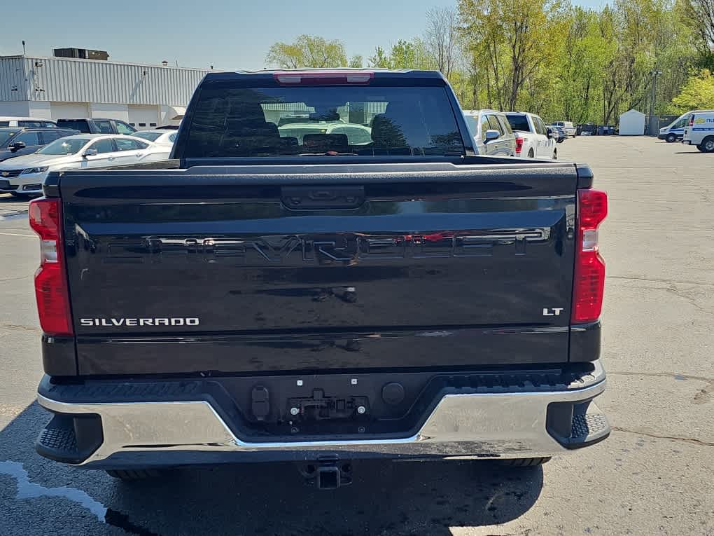 2022 Chevrolet Silverado 1500 LT - Photo 3