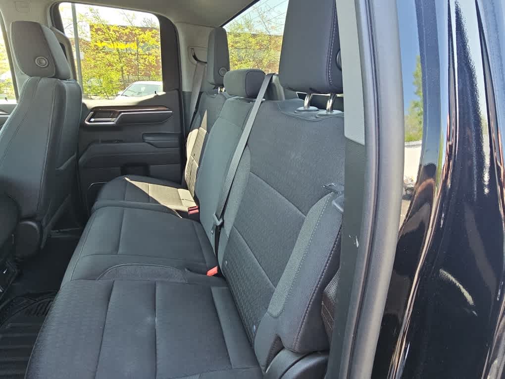 2022 Chevrolet Silverado 1500 LT - Photo 5