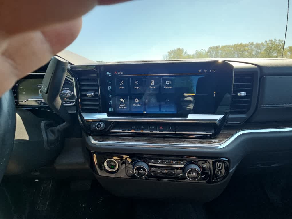 2022 Chevrolet Silverado 1500 LT - Photo 6