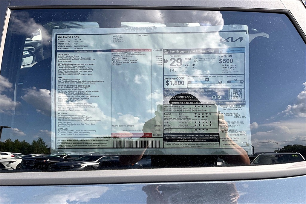 2025 Kia Seltos S - Photo 17